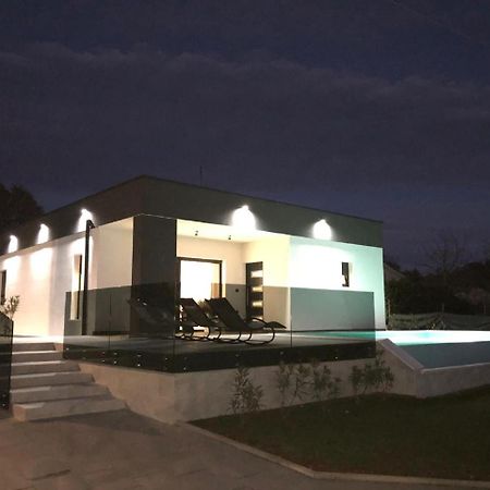 Villa Oleandra Sveti Petar u Sumi Exterior photo